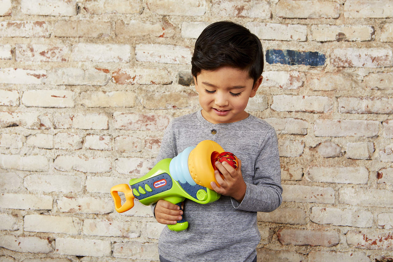 Little Tikes Mighty Blasters - Boom Blaster Toy Blaster with 3 Soft Power Pods for Boys and Kids