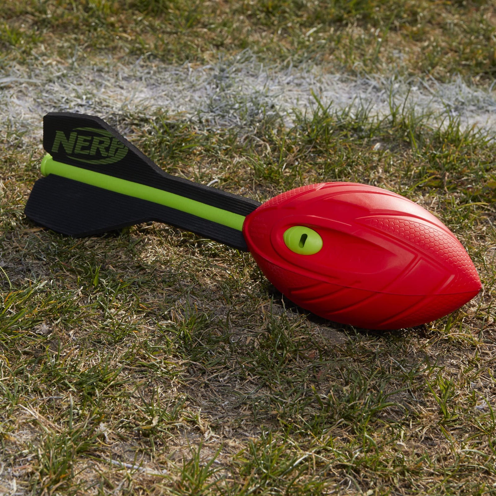 NERF Vortex Aero Howler Foam Ball – Classic Long-Distance Football -- Flight-Optimizing Tail -- Hand Grip – Indoor and Outdoor Fun (Red)