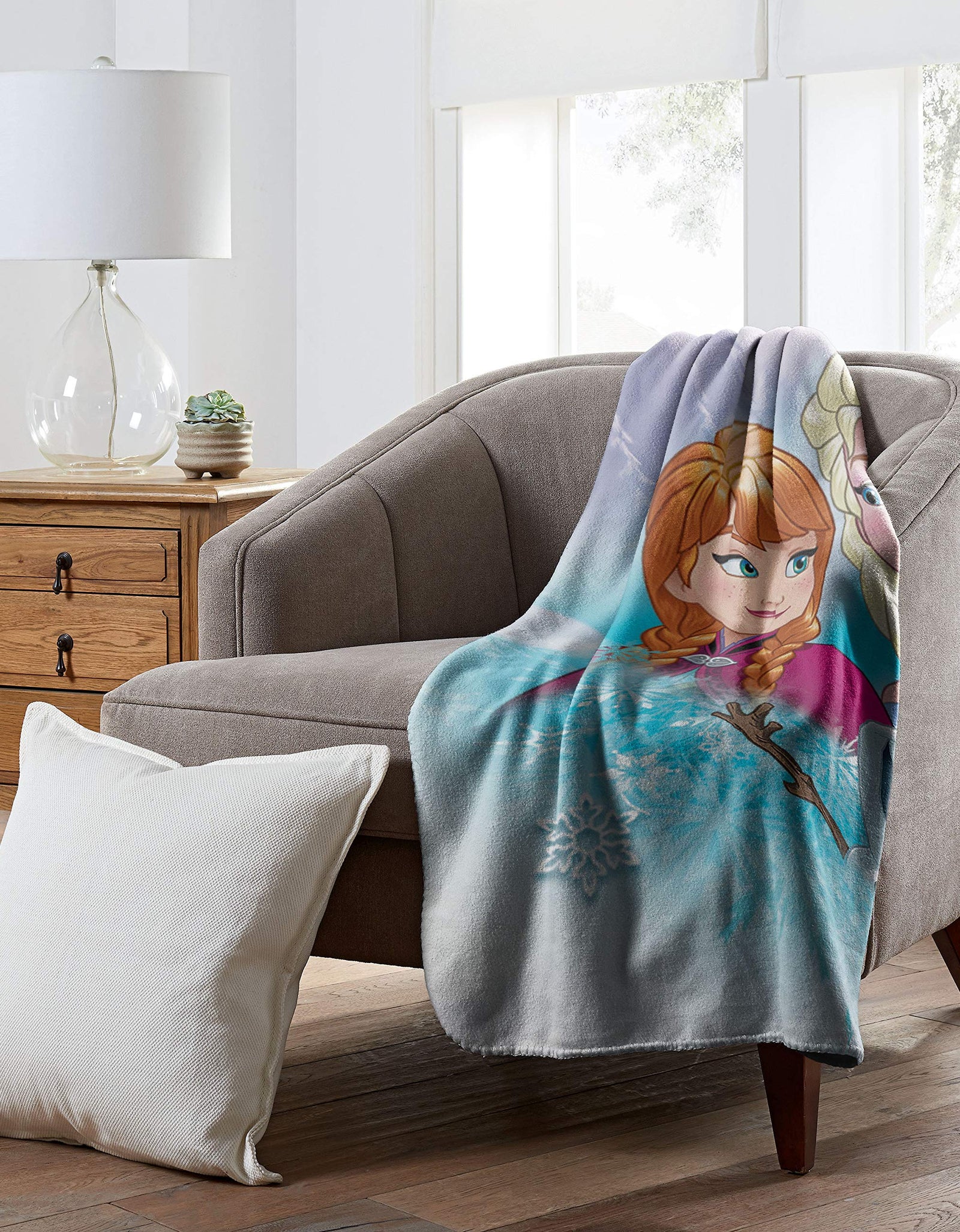 Disney Frozen, "Snow Journey" Fleece Throw Blanket, 45" x 60", Multi Color, 1 Count